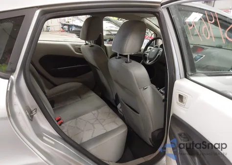 2011 Ford Fiesta Se z USA, uszkodzony, nr VIN 3FADP4EJ6BM178197